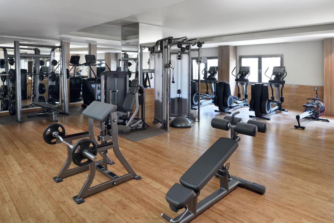 Marriott Executive Apartments Al Khobar Eksteriør billede A gym