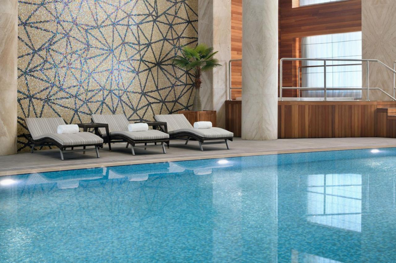 Marriott Executive Apartments Al Khobar Eksteriør billede The pool at the spa